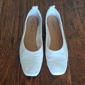 Time and Tru White Square-Toe Ballet Flats